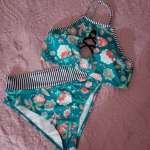 NWT Cupshe Teal Floral and Striped Bikini